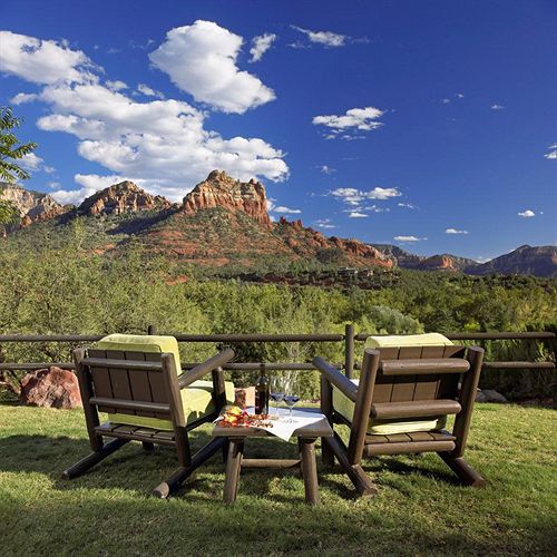 where to stay in sedona with family - L'Auberge de Sedona