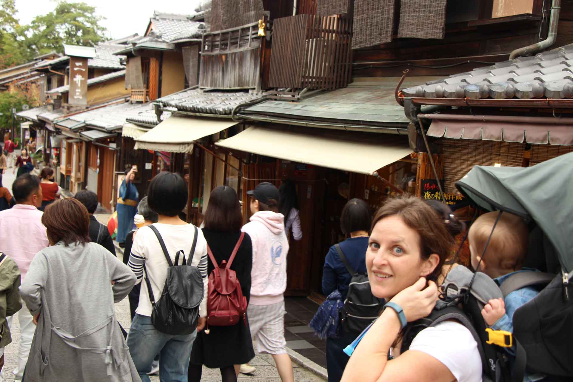 a walk through the Higashiyama shopping district in kyoto japan