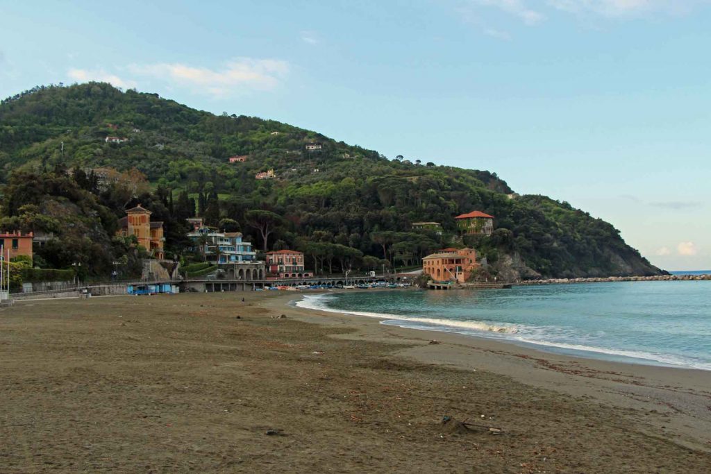 Things to do in Cinque Terre with kids - Levanto Beach