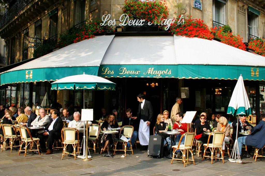 Paris Cafe with a baby or toddler