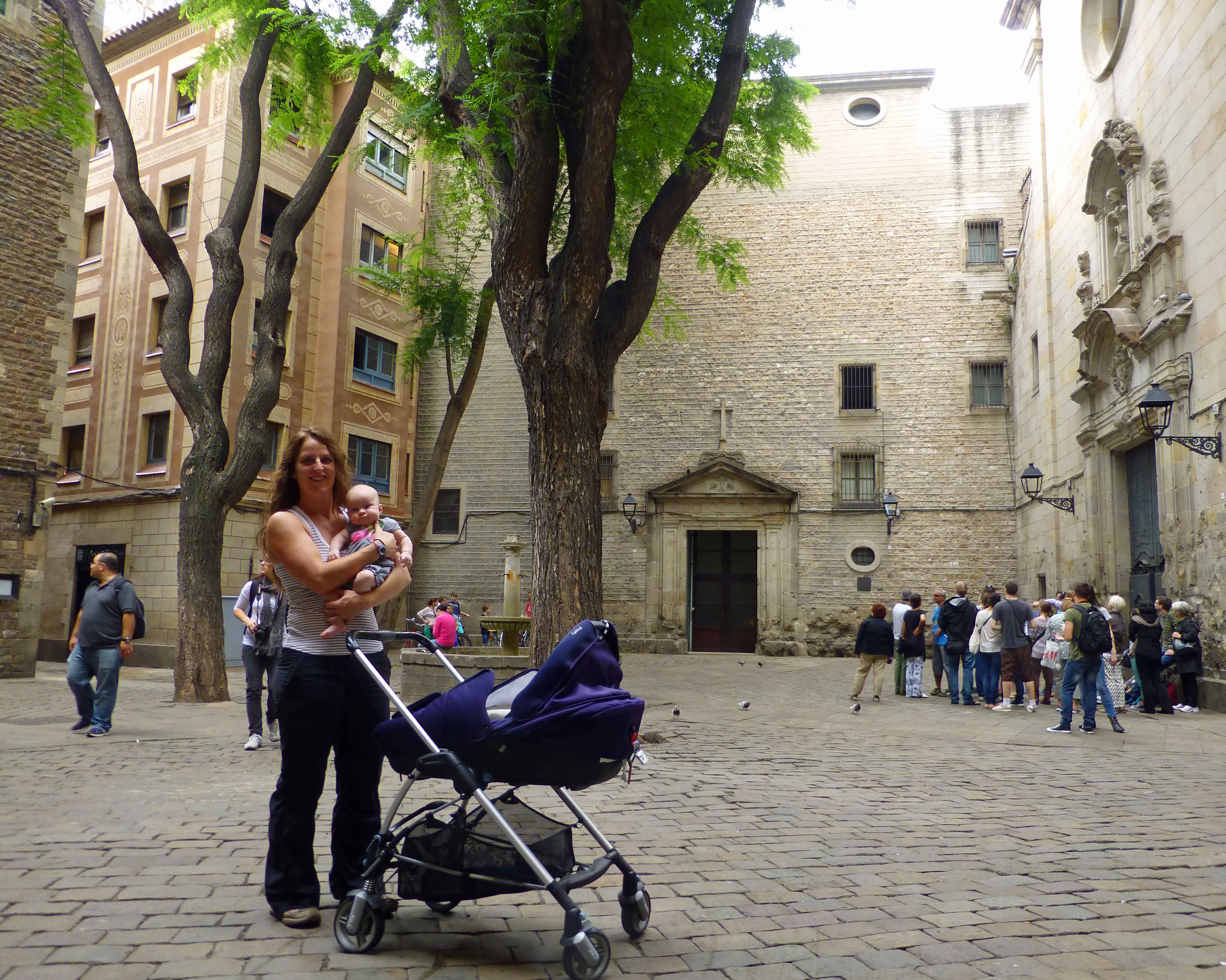 you can rent a stroller when traveling to europe with a baby
