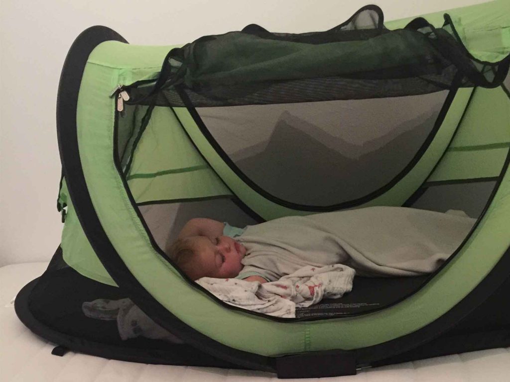 KidCo Peapod plus tent for travel with toddlers