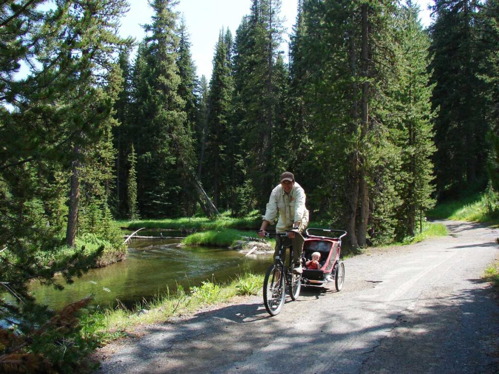 The Lone Star Geyser Trail is a wonderful family-friendly hiking trail in Yellowstone National Park