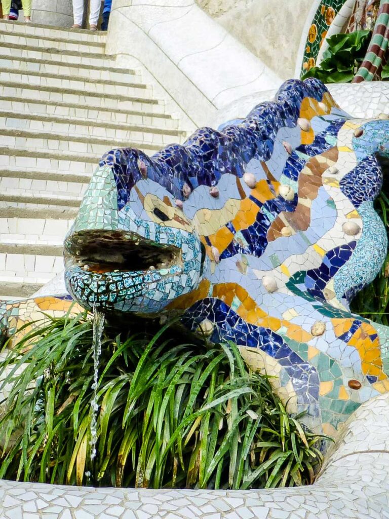 The Park Guell Dragon (Park Guell Lizard) will be a big hit for toddlers in Barcelona