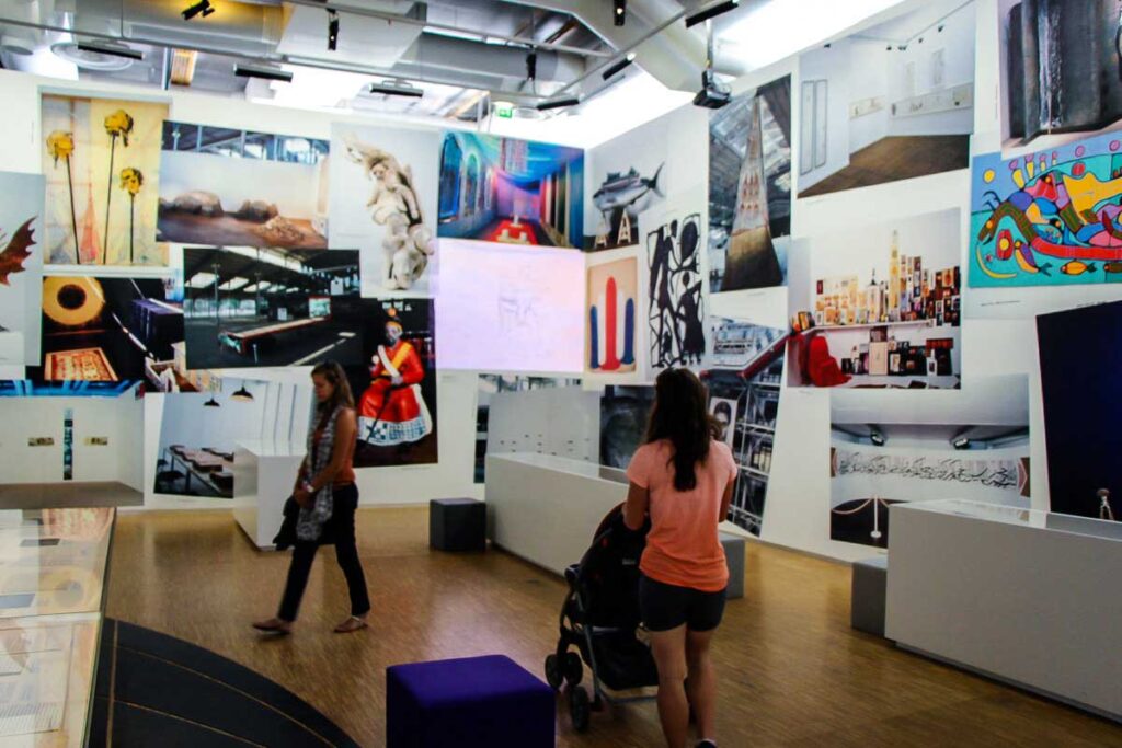 visiting centre Pompidou in Paris with stroller