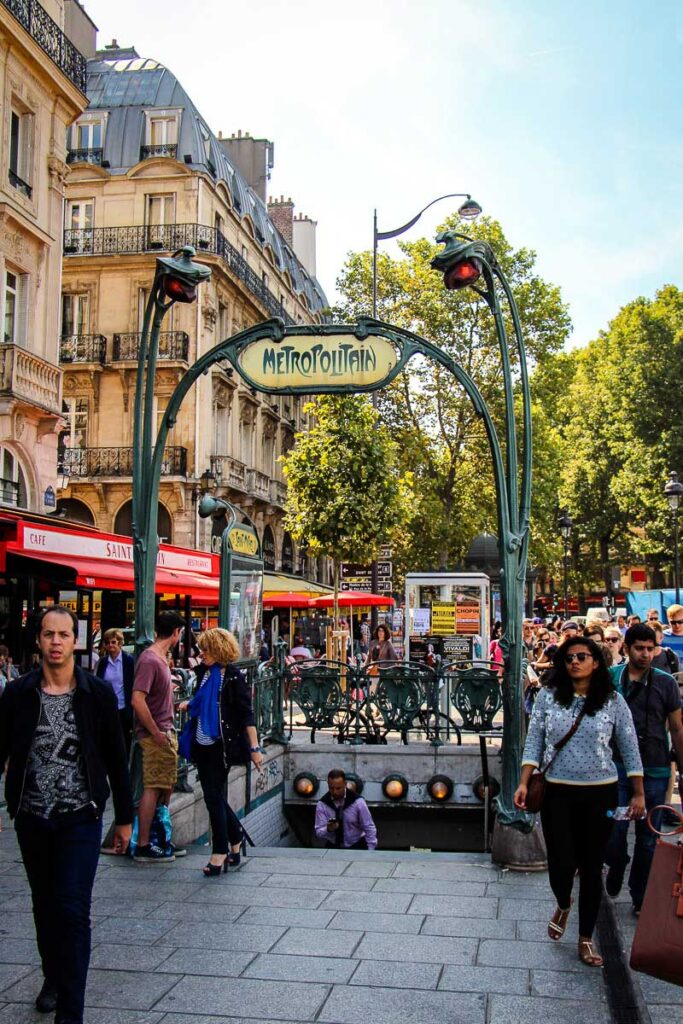 metro station Paris with toddlers