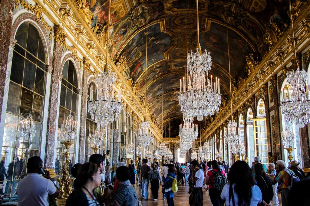 Visiting Palace of Versailles with a toddler