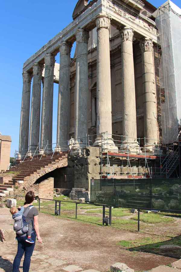 We did not bring a stroller to the Forum in Rome. We used an Ergobaby carrier instead