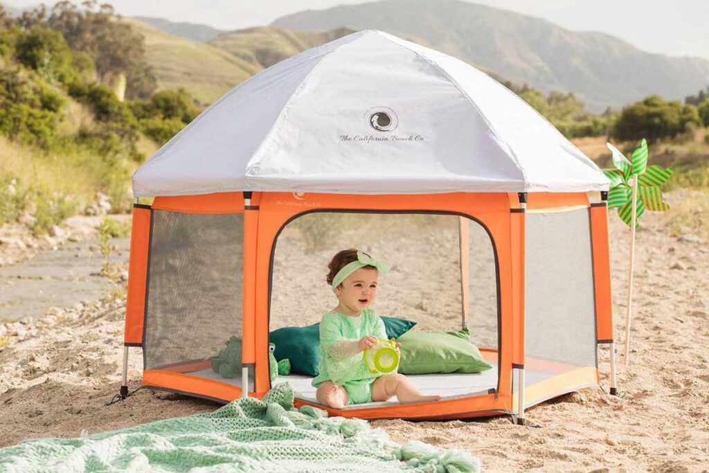 The California Beach Co Pop N’ Go is one of the best baby beach tents