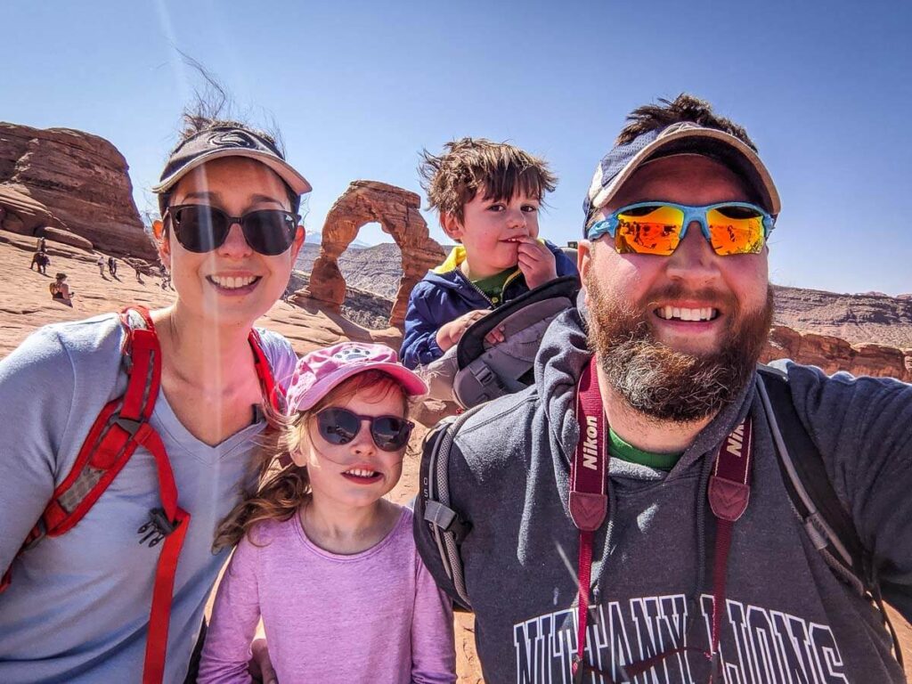 Utah national parks road trip - Delicate Arch hike in Arches National Park