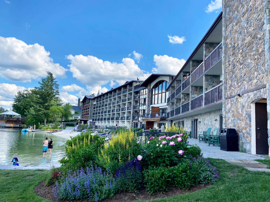 Golden Arrow Resort - Family Friendly Hotel in Lake Placid