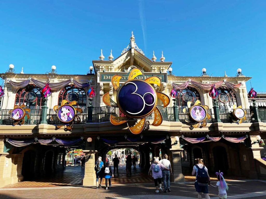 Disneyland Paris Entrance