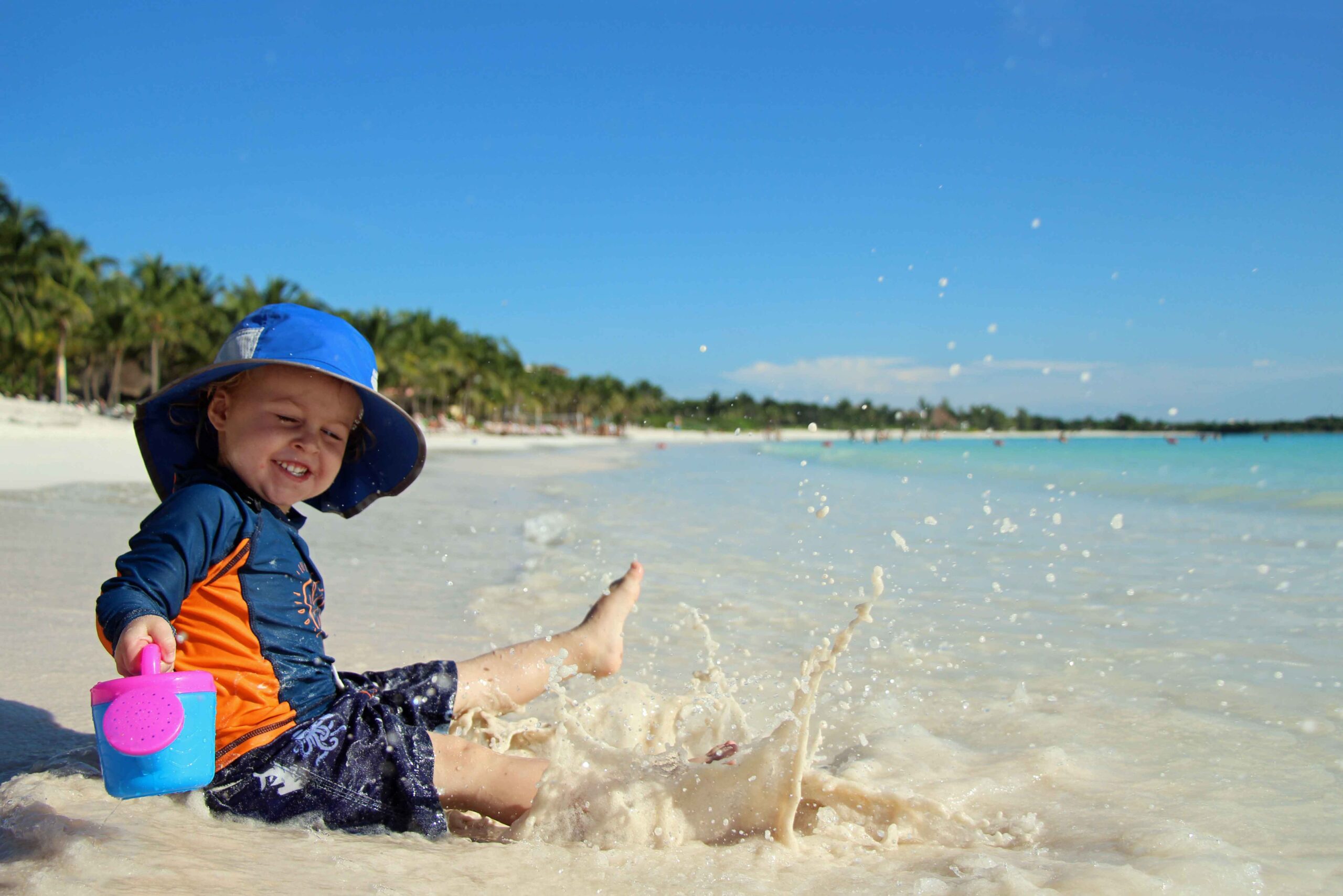 Baby friendly beach near Playa del Carmen