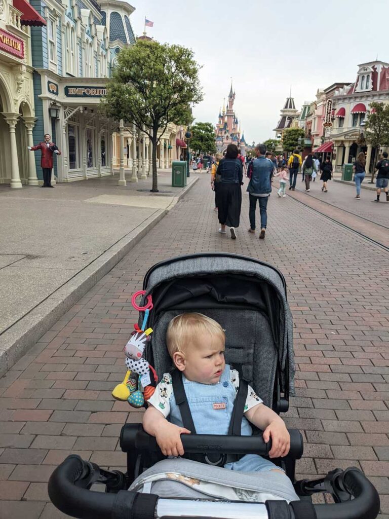 Using a stroller at Disneyland Paris