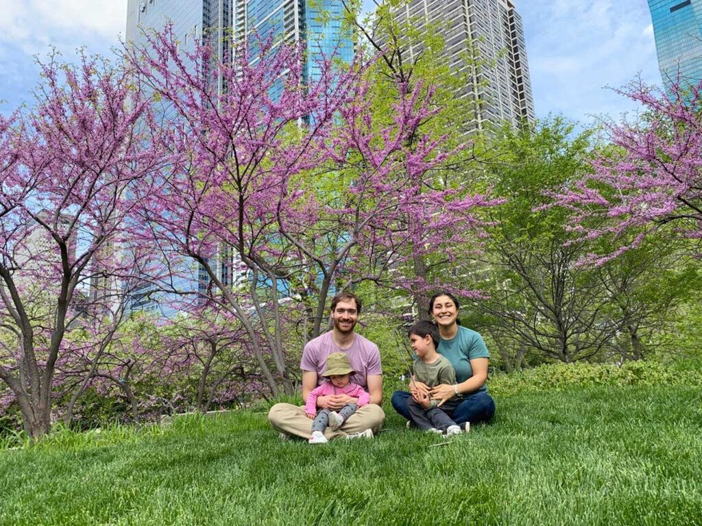 family with baby and toddler on Chicago family trip