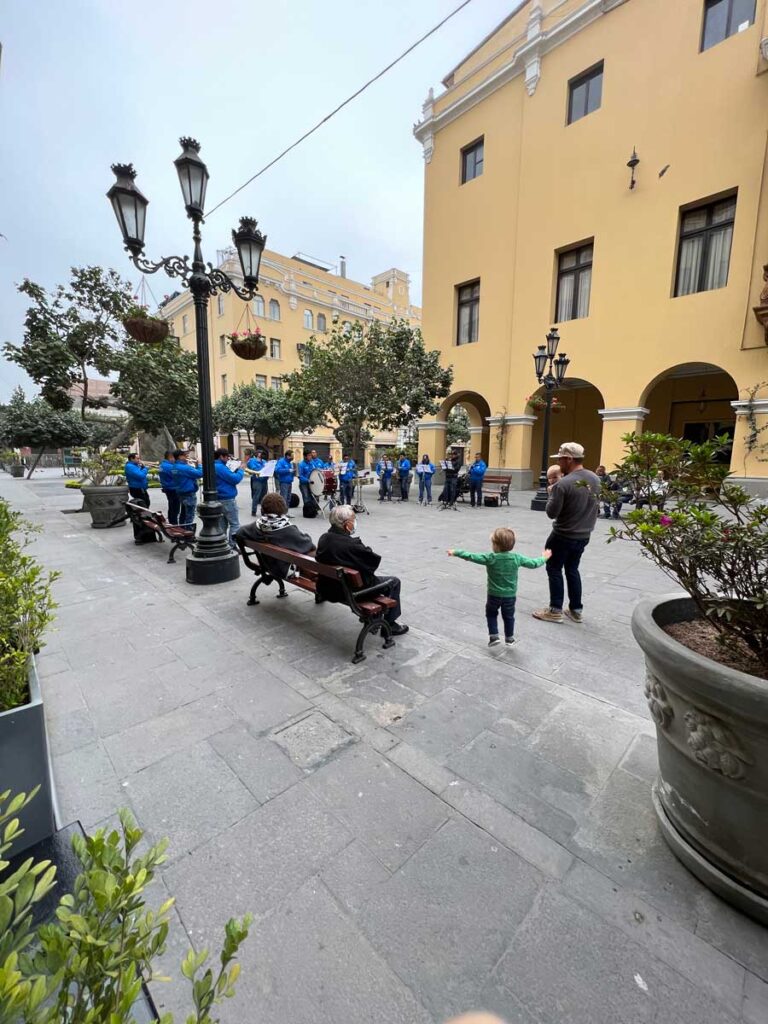 toddler in center of Centro Historico Lima with a toddler