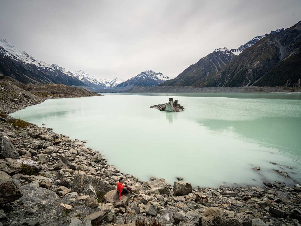 Blue-Lakes and Tasman Glacier Walk