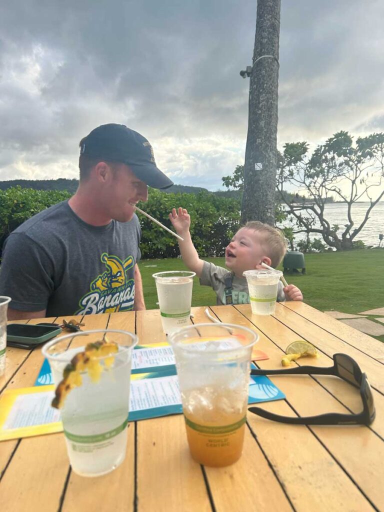 Where to eat with toddler in Hawaii