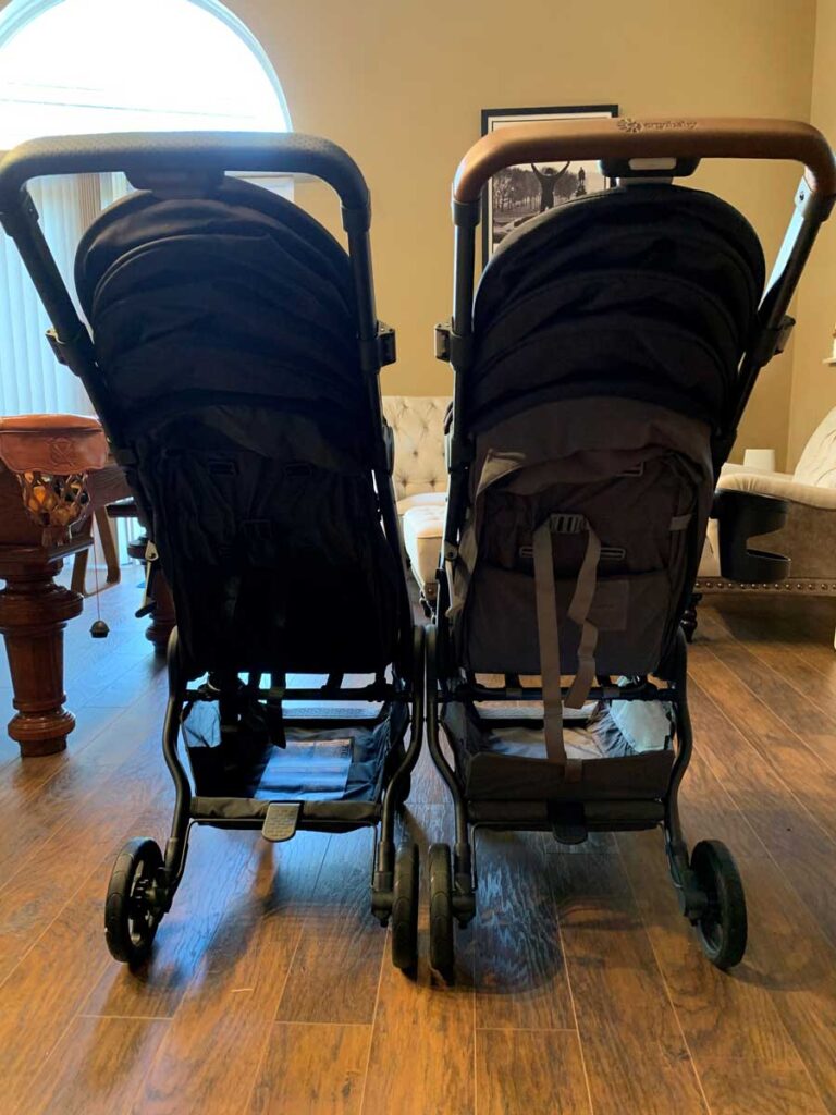 Back view of 2 ErgoBaby Metro+ stroller models side by side. 